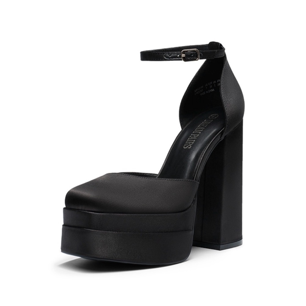 Black Chunky Platform Ankle-Strap Block Heel Pump